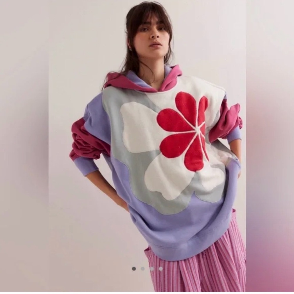 Oversized Floral Hooded Sweatshirt in Lavender and Rose
